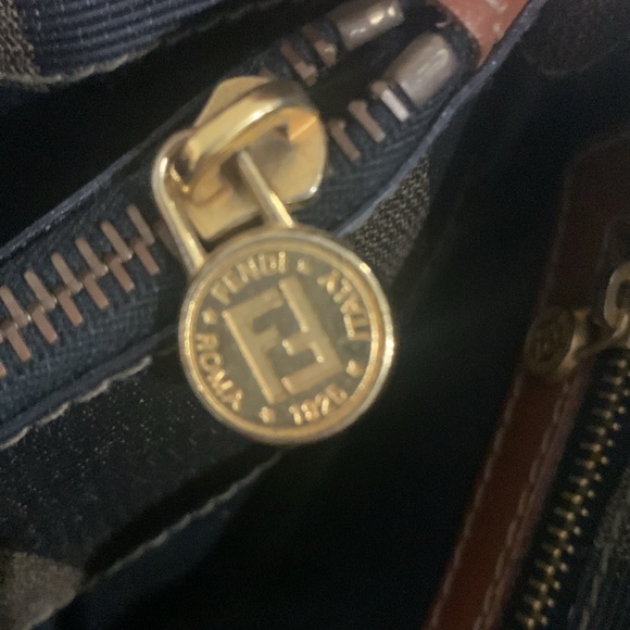 Fendi - Picture 15 of 15